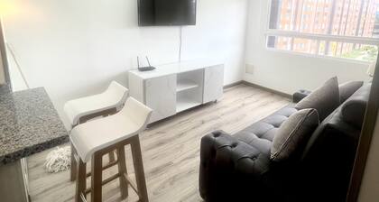 *Beautiful and comfortable apartment near the airport!