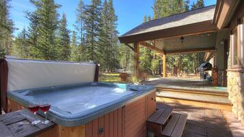 Premier House | Terrace/patio