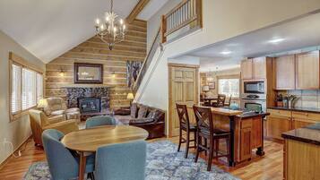 Premier House | Living area | Fireplace