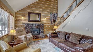 Premier House | Living area | Fireplace