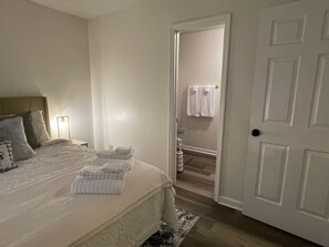 Desk, iron/ironing board, free WiFi, bed sheets