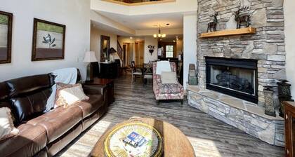 ❄️Aspen Springs | Seven Springs Winter Basecamp | Near Shuttle | Family Friendly