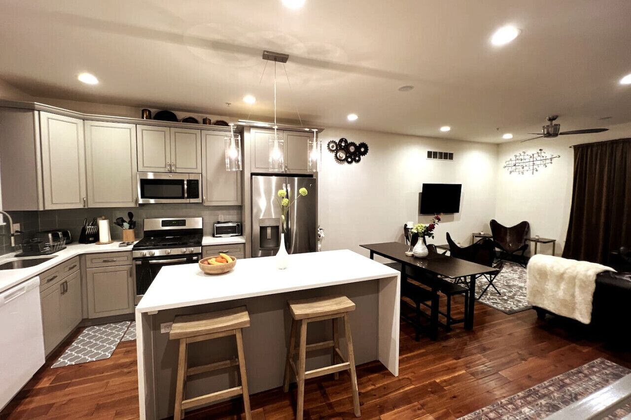 Fridge, coffee/tea maker, cookware/dishes/utensils