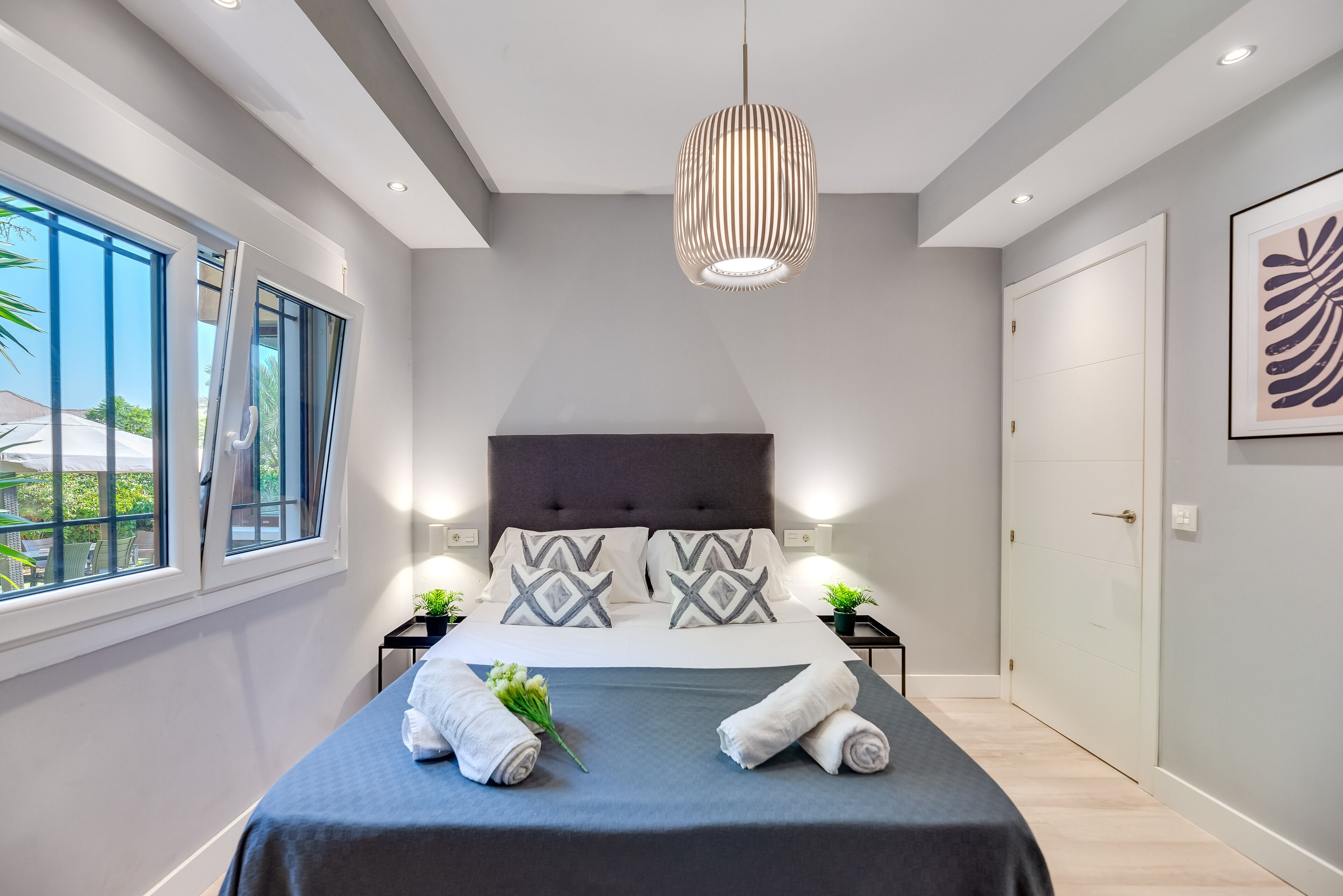 3 chambres, fer et planche à repasser, lit parapluie, Wi-Fi