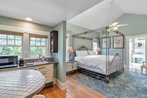 1 chambre, fer et planche Ă repasser, Wi-Fi gratuit, draps fournis