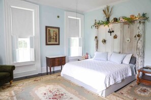 4 Schlafzimmer, Zimmersafe, kostenloses WLAN, Bettwäsche