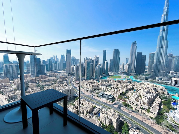 Apartment (2 Bedrooms) | Balcony - Luxury Burj Royale Burj Khalifa & Fountain view (Dubai)