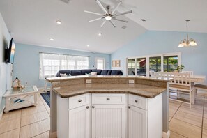 Ferienhaus (4 Bedrooms) | Eigene Küche