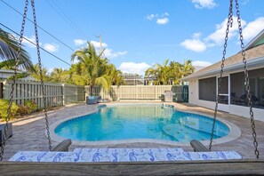 Outdoor pool, pool umbrellas - 200 Madison Avenue (Cape Canaveral)