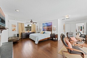 House (4 Bedrooms) | Interior - 308 Formosa Drive (Cocoa Beach)