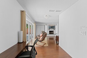 4 bedrooms, iron/ironing board, bed sheets - 308 Formosa Drive (Cocoa Beach)