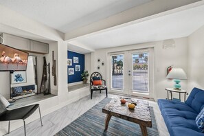 Interior - 111 S Atlantic Ave (Cocoa Beach)