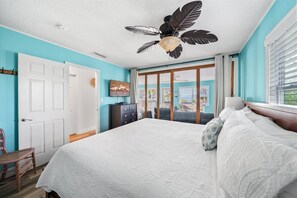 House (5 Bedrooms) | 5 bedrooms, iron/ironing board, bed sheets