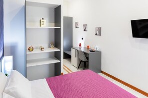 3 bedrooms, WiFi, bed sheets - MAY FLOWE LUXURY (Napoli)