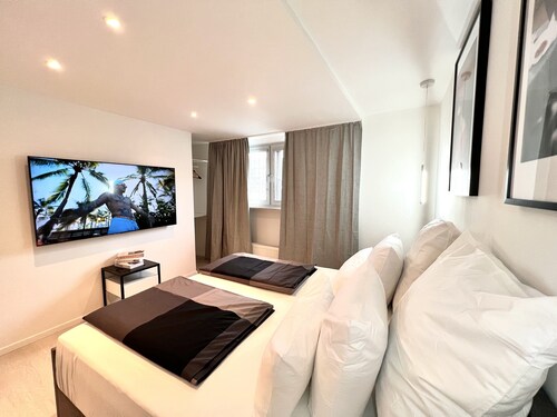 LIVING SOLUTION 24 
Im Ludwigshafen Zentrum 