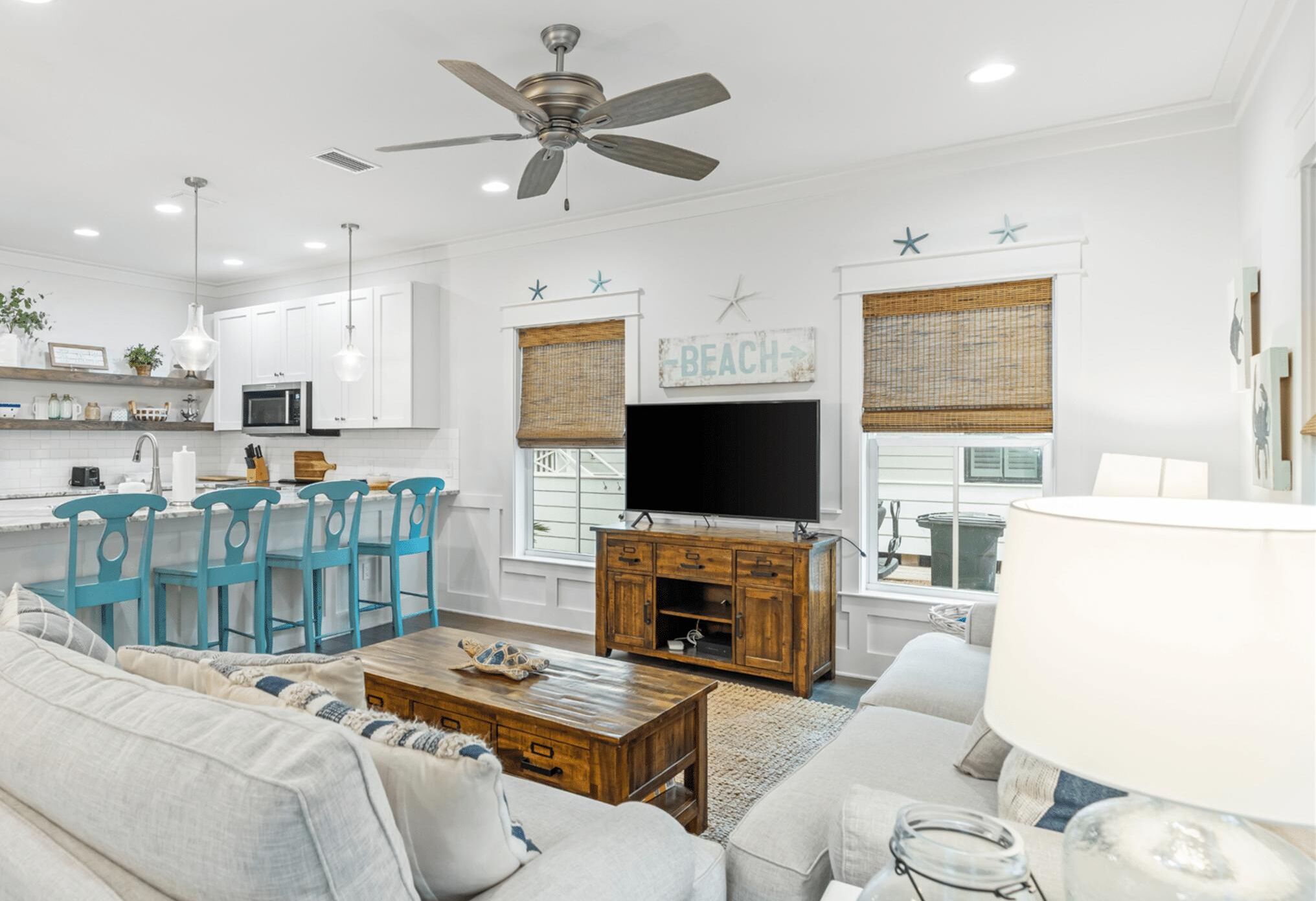 MISSOURI LOVES COMPANY • 4 BR/4.5 BA • Golf Cart • CLOSE TO POOL