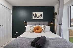 4 soverom, strykejern/-brett, wi-fi (inkludert) og sengetøy