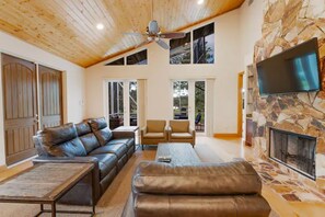 Smart TV, fireplace, video games, ping pong