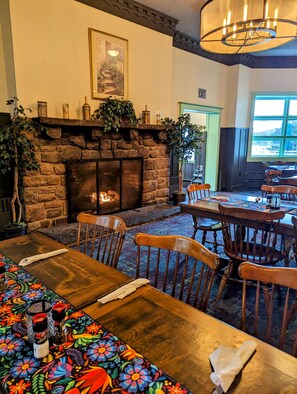 Restaurant - The Lodge Luxury Resort At Lake Harmony (Lake Harmony)