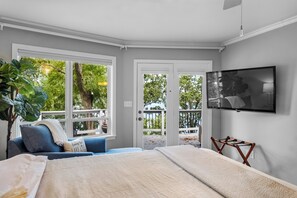 5 Schlafzimmer, Bügeleisen/Bügelbrett, Reisekinderbett, kostenloses WLAN