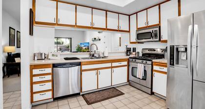 Beautiful Condo at Desert Princess Resort! Permit #BLIC-000858-2023
