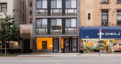 Little Charlie Hotel