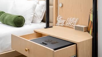 1 bedroom, down duvets, in-room safe, individually decorated
