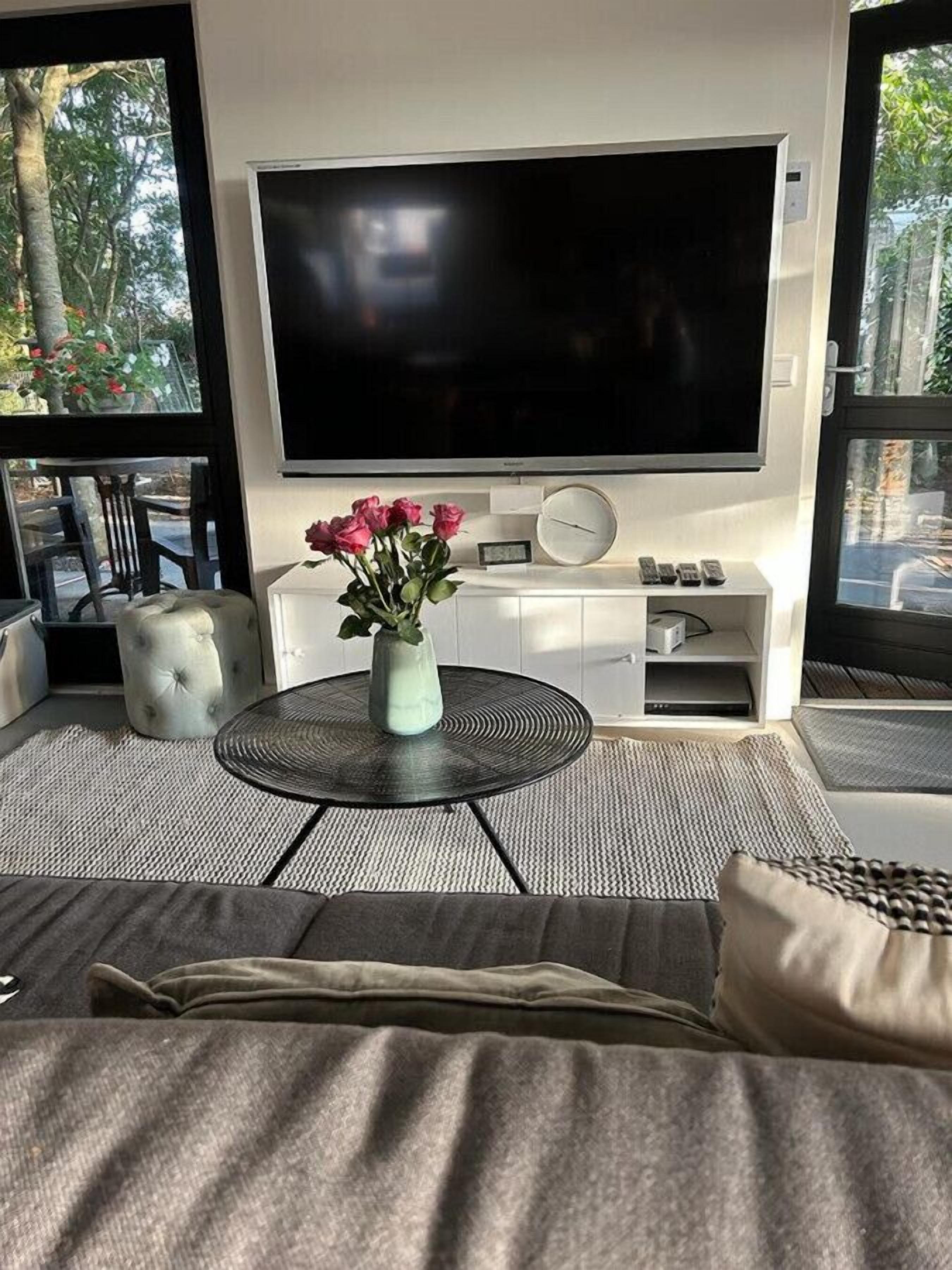 1 slaapkamer, een bureau, wifi, beddengoed