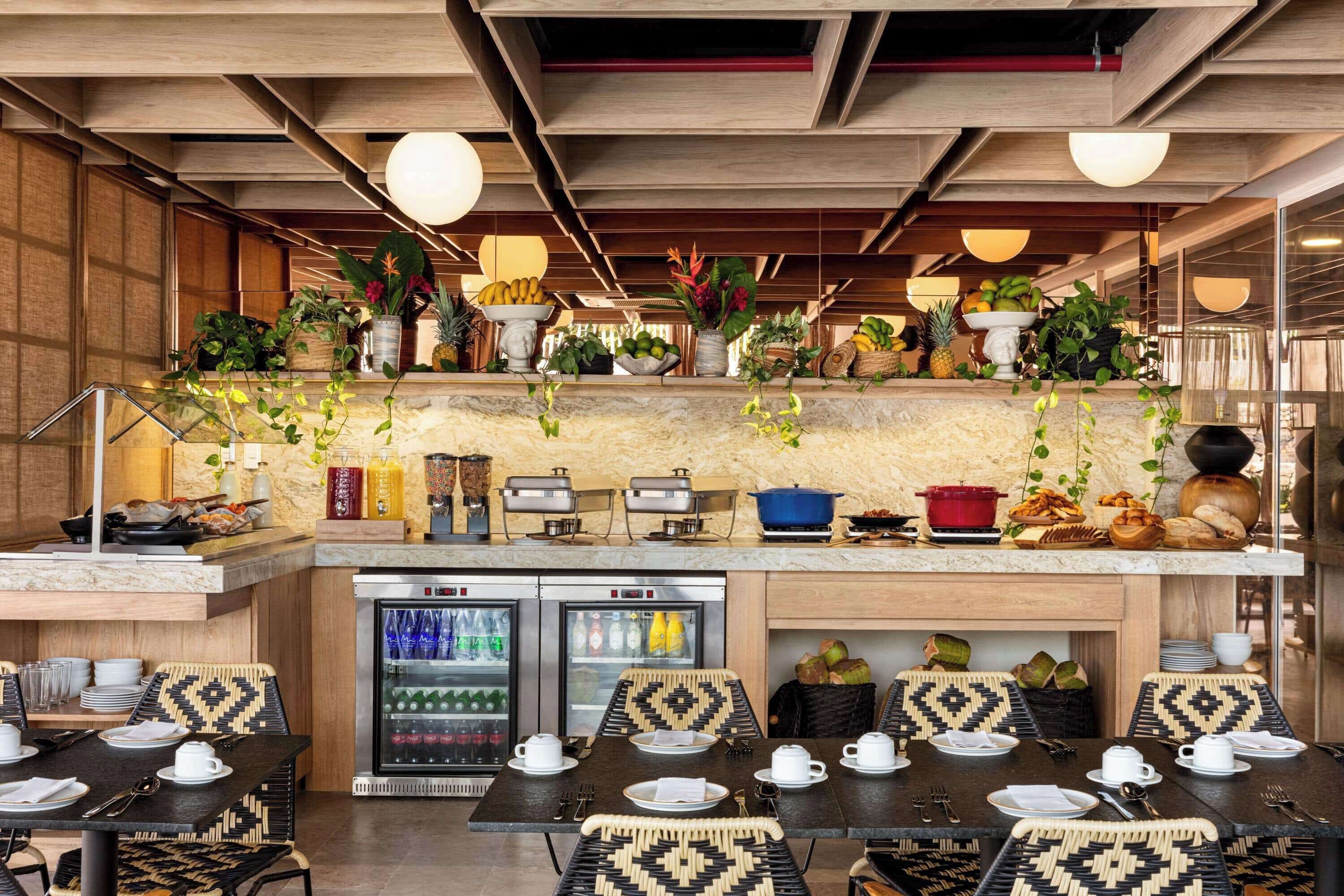 daily buffet breakfast (cop 45000 per person)