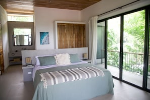 3 chambres, lit parapluie, Wi-Fi, draps fournis
