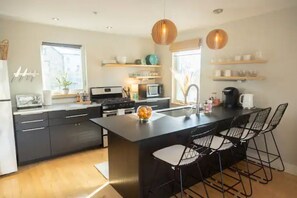 Fridge, microwave, oven, stovetop - Modern & Sunny House Steps from the Promenade. Private Parking! (Portland)