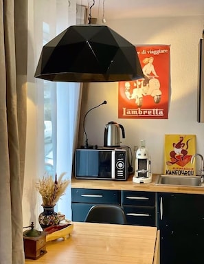 Interior - L'Abreuvoir · Mignon petit studio au coeur de la Krutenau (Strasbourg)