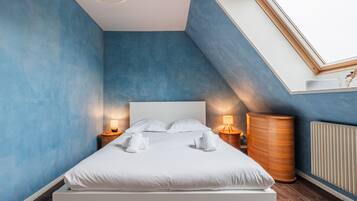 1 Schlafzimmer, BĂŒgeleisen/BĂŒgelbrett, kostenloses WLAN, BettwĂ€sche