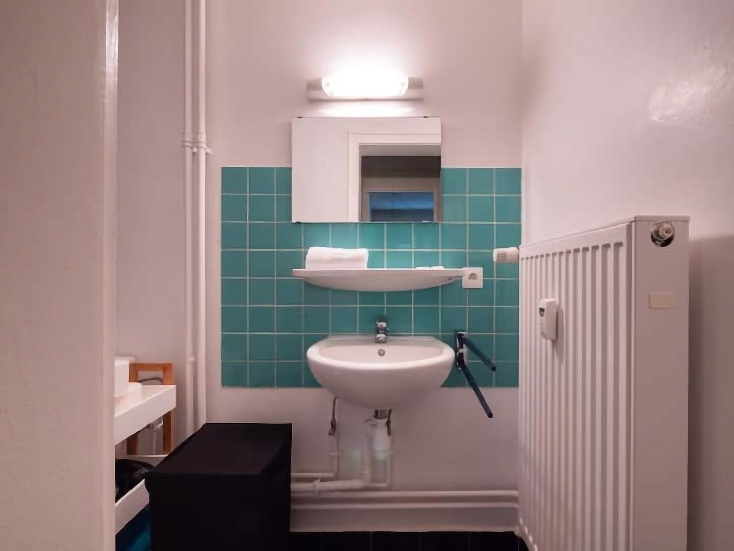 Gratis toiletartikelen, een haardroger, handdoeken