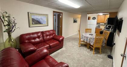 305 2bd Lower · Moose 2 bedroom lower, close to downtown