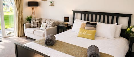 1 chambre, fer et planche Ă repasser, Wi-Fi gratuit, draps fournis