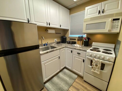 305 Gar Eff Coffee · Unique Coffee studio, walking distance to downtown