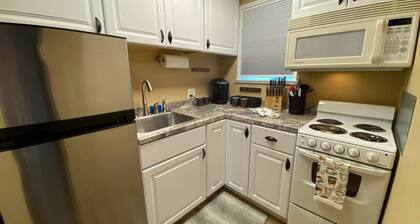 305 Gar Eff Coffee · Unique Coffee studio, walking distance to downtown