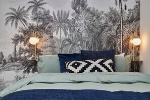 4 bedrooms, iron/ironing board, free WiFi, bed sheets