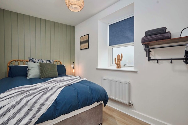 4 Schlafzimmer, Bügeleisen/Bügelbrett, kostenloses WLAN, Bettwäsche