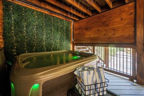 Bain à remous intérieur