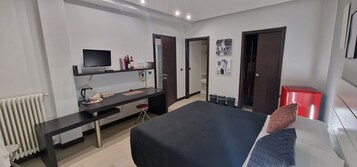 Camera doppia | Copriletto in piuma, materassi in memory foam, minibar