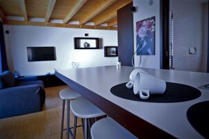 Suite Exclusive | Copriletto in piuma, materassi in memory foam, minibar