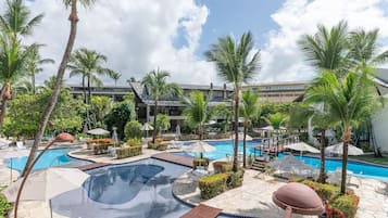 Apartemen Keluarga | Kolam renang | 15 kolam renang outdoor