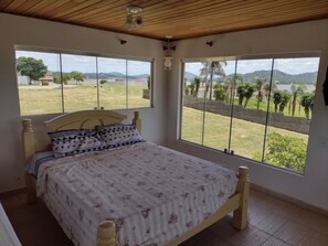 6 soverom, strykejern/-brett, wi-fi og sengetøy