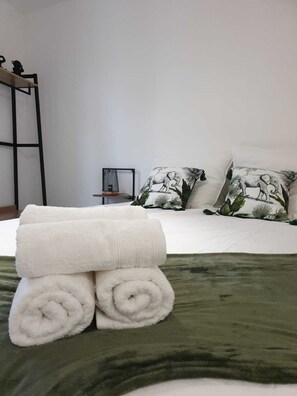 1 bedroom, soundproofing, travel cot, free WiFi