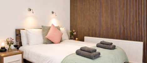 1 Schlafzimmer, BĂŒgeleisen/BĂŒgelbrett, Reisekinderbett, kostenloses WLAN