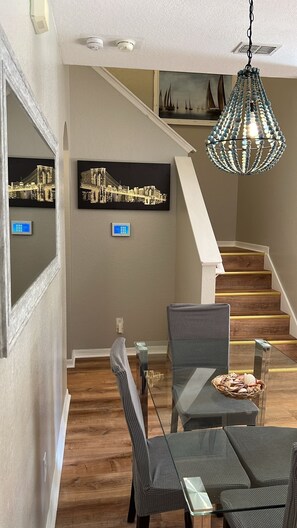 Interior - minutes from Disney, experience the beauty of Orlando, stay at 121 Napoli Dr. (Davenport)