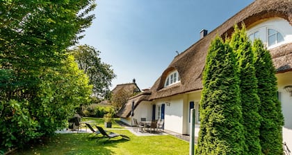 5 ***** Luxus Indoor Pool Villa DUXCAAR, 28° Wasser, 60 qm Dachterrasse,