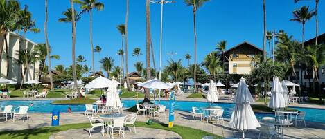 10 piscinas al aire libre